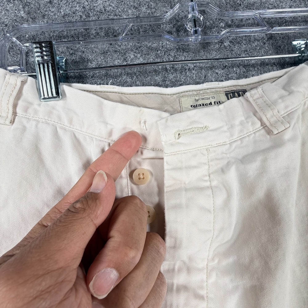 Gap Chino Shorts Womens 8 White Cotton Relaxed Fit Mid Rise Button Fly Outdoor - Picture 11 of 15